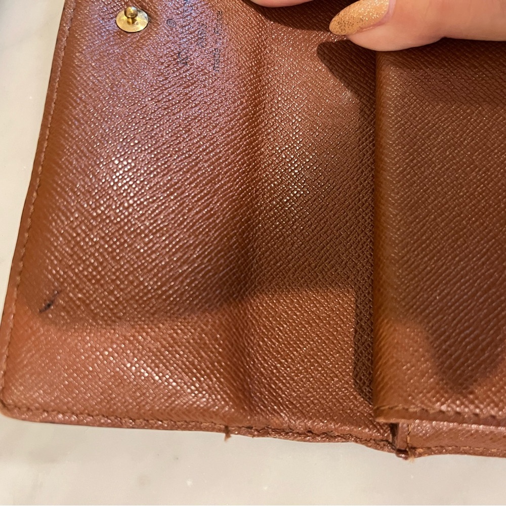 Louis Vuitton Monogram Wallet - Picture 6 of 12